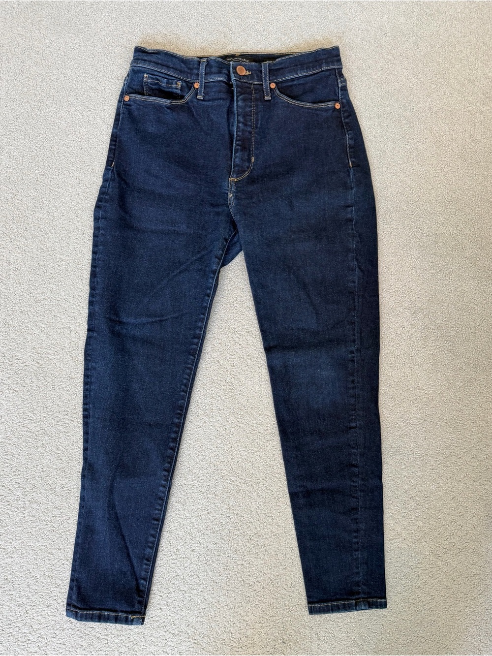 Banana Republic Skinny Jeans in Dark Blue Wash